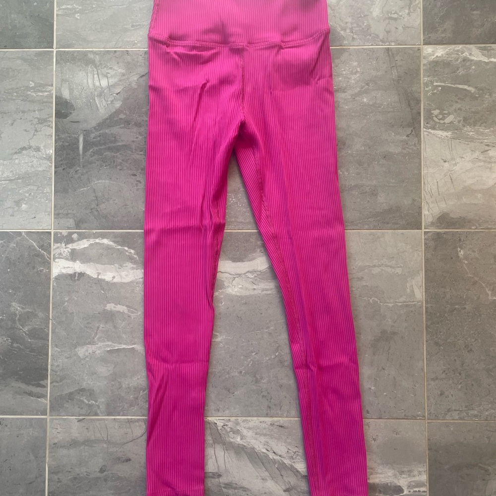 Carbon38 7/8 Ribbed Pink Leggings Sz Small